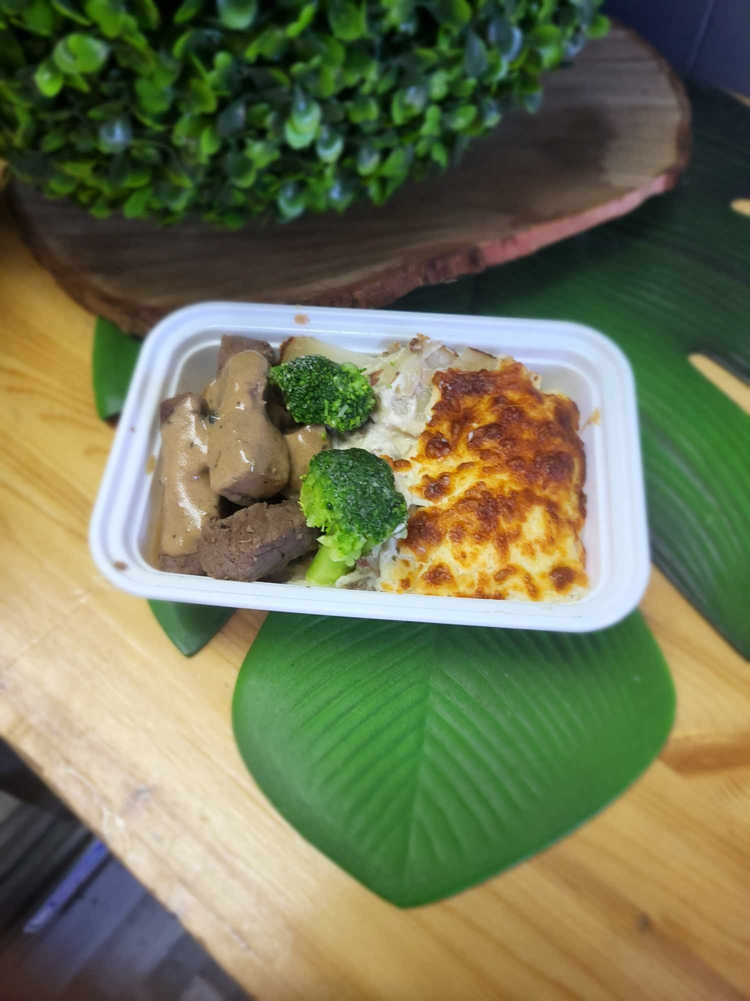 No photo description available.