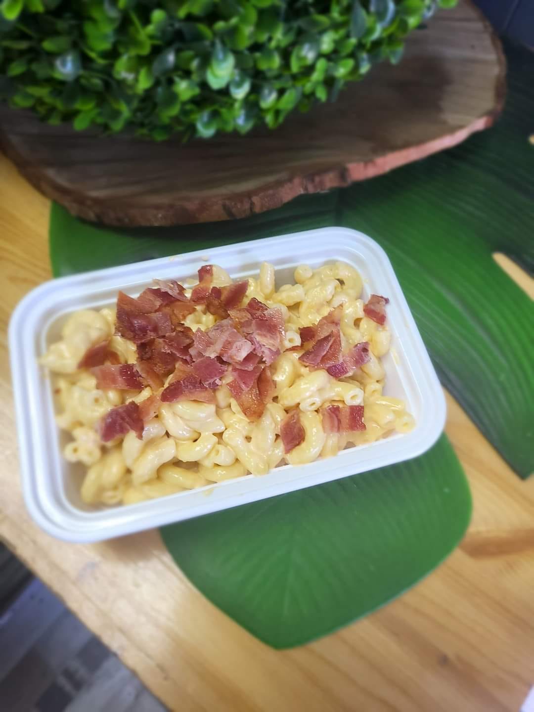 No photo description available.